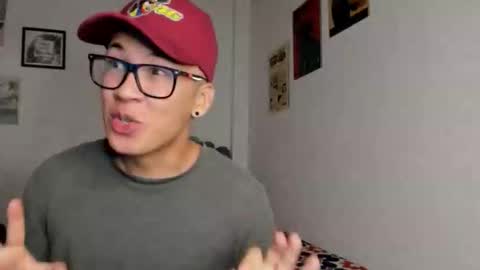 Snapshot of lass_nazar chatting on October 7, 1:21 am lass_nazar online show from October 7, 1:21 am