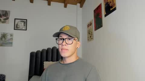 Snapshot of lass_nazar chatting on September 16, 1:17 am lass_nazar online show from September 16, 1:17 am