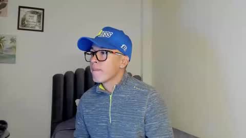 Snapshot of lass_nazar chatting on March 1, 2:15 am lass_nazar online show from March 1, 2:15 am