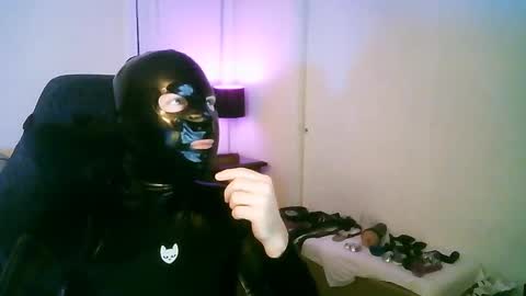 latexminheadroom online show from September 10, 2:32 am