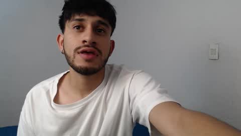 camilo online show from December 25, 2:03 am