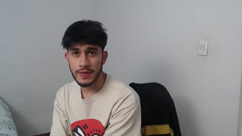 camilo online show from December 8, 11:19 pm