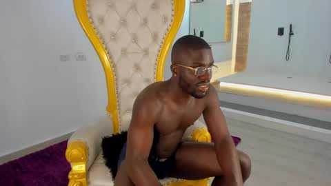 LEANDRO online show from December 24, 12:22 pm