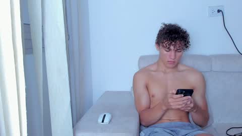 Laureent online show from January 23, 10:43 am