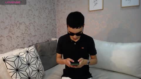 Mike online show from December 29, 1:28 pm