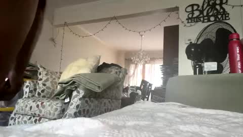 Snapshot of lawrencegreg106 chatting on October 20, 9:41 pm lawrencegreg106 online show from October 20, 9:41 pm