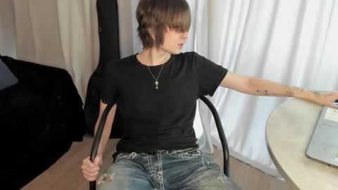 Alex online show from March 26, 6:39 am