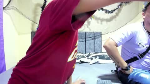 Snapshot of le_petit_princeb612 chatting on October 20, 2:43 pm  andres  online show from October 20, 2:43 pm