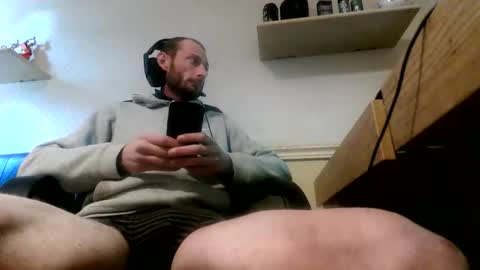 Leaky online show from October 25, 12:51 pm