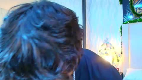 Lean online show from December 15, 9:56 pm