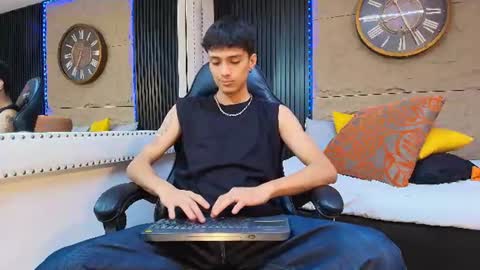Lean online show from June 17, 4:09 pm