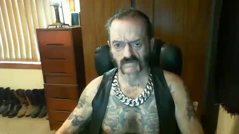 leathergreaser online show from March 3, 10:18 pm