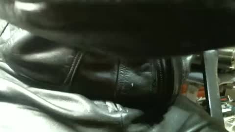 Leathermotocross online show from December 18, 4:58 pm