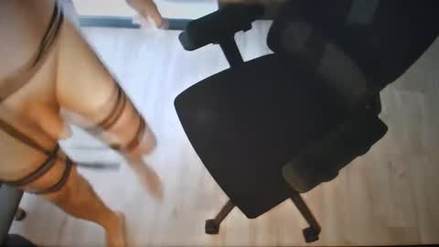 Snapshot of lechiffre1205 chatting on January 9, 1:29 am Michel online show from January 9, 1:29 am