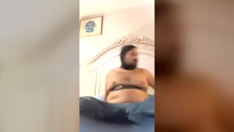 leeassfatass online show from August 3, 5:17 am