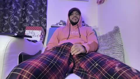 leenar_key online show from March 7, 10:35 am