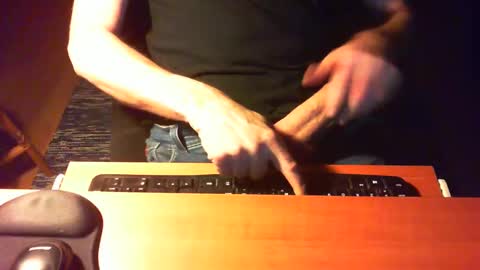 lefafun online show from December 9, 7:57 pm