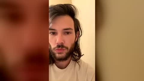 leftyylv online show from August 2, 11:41 am