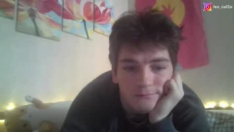 leo_cutie online show from April 11, 4:41 am