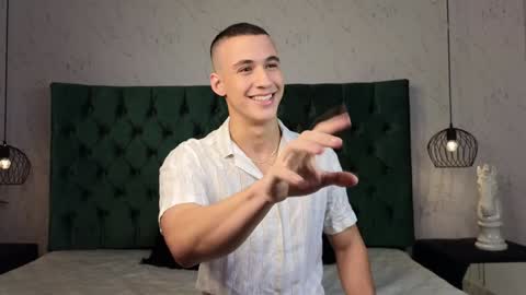 leo online show from January 11, 3:34 am