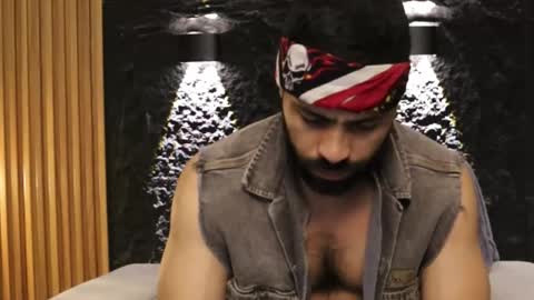 Leo  Diaz online show from December 16, 4:19 am