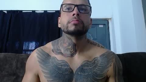 Leo online show from December 21, 9:12 pm