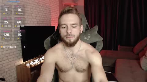 leo_stephens online show from December 28, 8:05 am