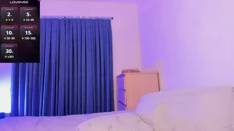 Snapshot of leo_thewolf chatting on October 3, 6:24 pm Leonardo online show from October 3, 6:24 pm