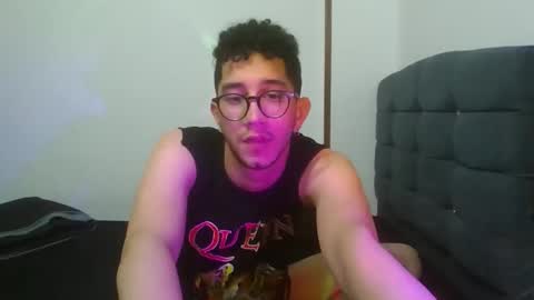 Leoh online show from October 8, 2:05 am