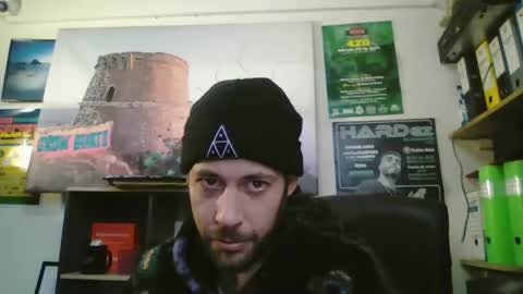 leonidascum online show from January 7, 11:59 am