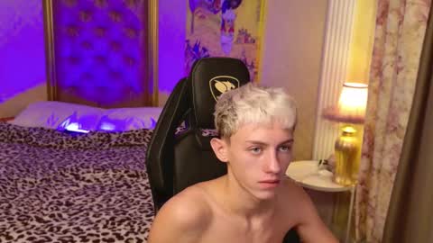 leonlure online show from October 8, 8:07 am