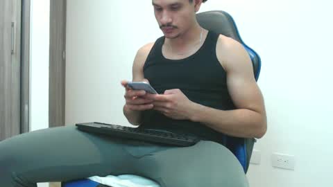 Snapshot of leostorm25 chatting on October 7, 10:58 pm leostorm25 online show from October 7, 10:58 pm