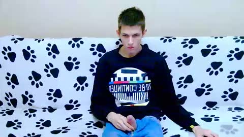 lester_broo online show from February 8, 6:30 am