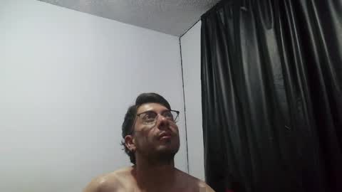 Torres online show from April 9, 3:26 am