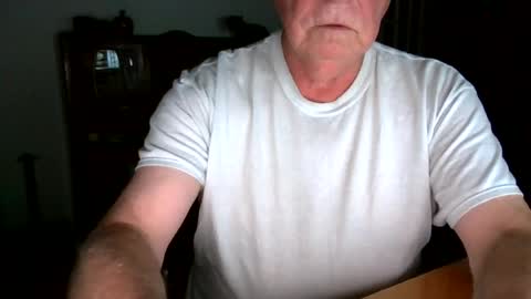 letscum2gether0 online show from June 20, 1:43 am