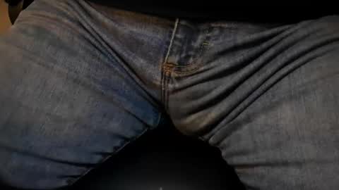 Letsedge2day online show from January 5, 10:35 pm