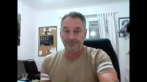 letshavefun2gether68 online show from November 28, 3:36 pm