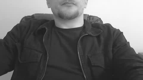 lev1ngston online show from March 31, 8:49 am