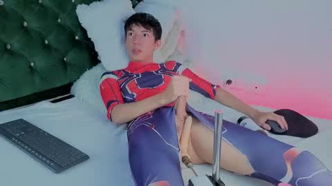 Levi  online show from June 11, 12:43 am