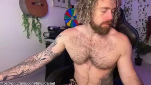 Levi Daniel online show from January 13, 3:33 am