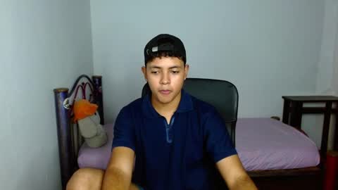 Snapshot of levii_7 chatting on September 11, 11:15 pm 0600AM-1200PM - online show from September 11, 11:15 pm