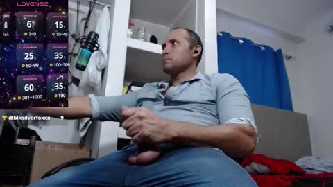 Lewis online show from December 27, 6:53 pm