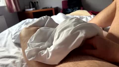 leyton66 online show from October 1, 6:39 am