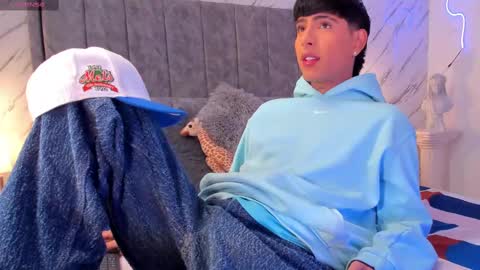 Liam online show from February 16, 2:43 am