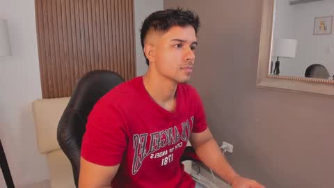 Liam Collins online show from January 12, 11:39 am