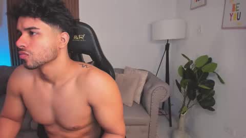 Liam Collins online show from February 20, 12:07 pm