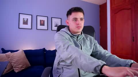 Liam online show from February 26, 2:46 pm