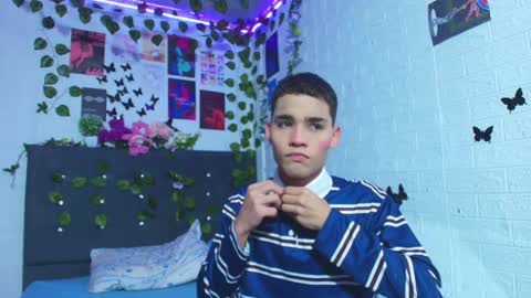 liam_honey18 online show from September 27, 12:25 pm