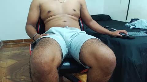 liam_k18 online show from December 6, 9:02 pm