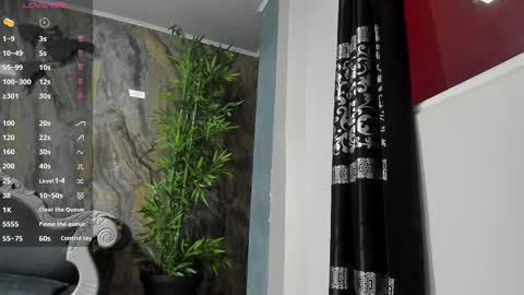 LIAM KLEIN online show from February 20, 11:09 am